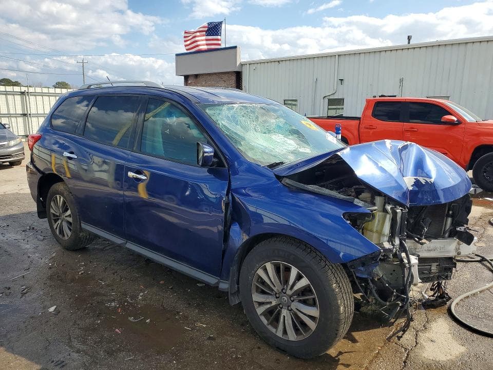 2018 NISSAN PATHFINDER S 4