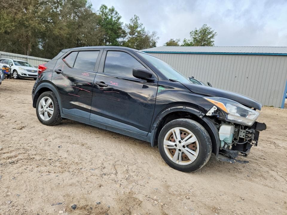 2020 NISSAN KICKS S 4