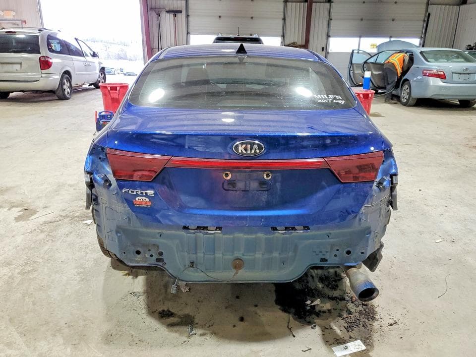 2021 KIA FORTE FE 6