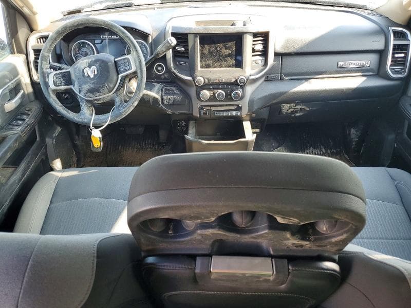 2020 RAM 3500 BIG HORN 8