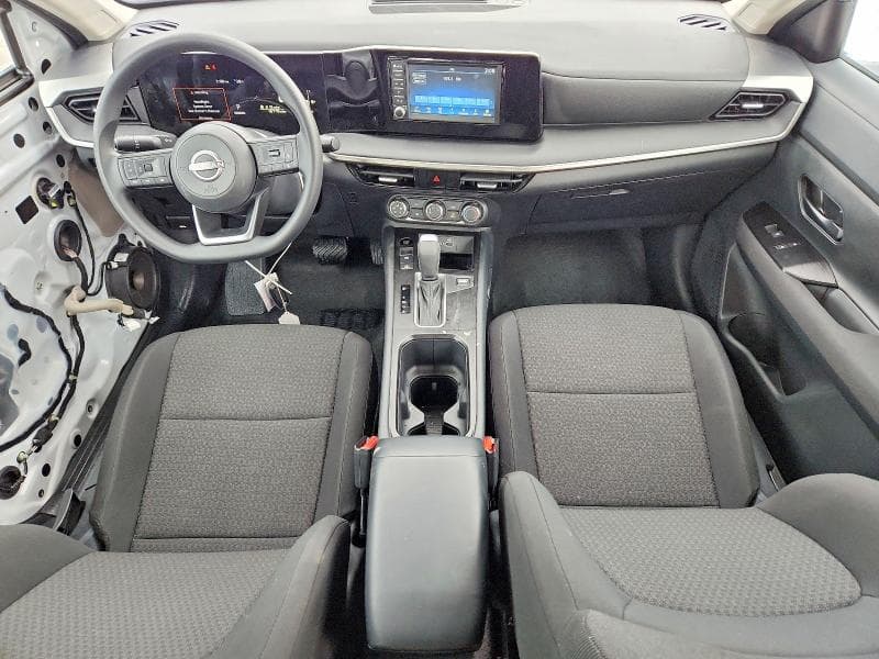 2025 NISSAN KICKS S 8