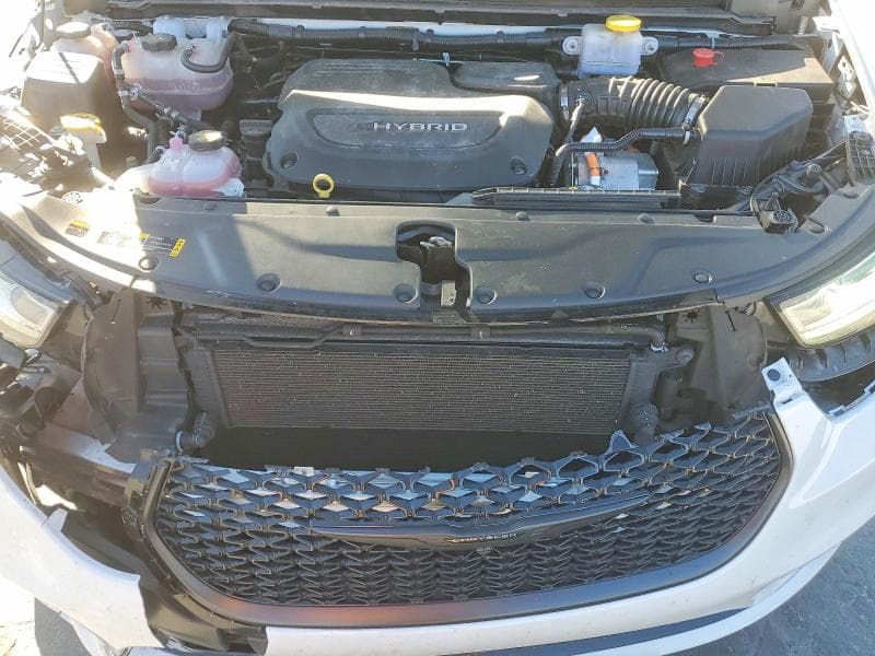 2022 CHRYSLER PACIFICA HYBRID LIMITED 12