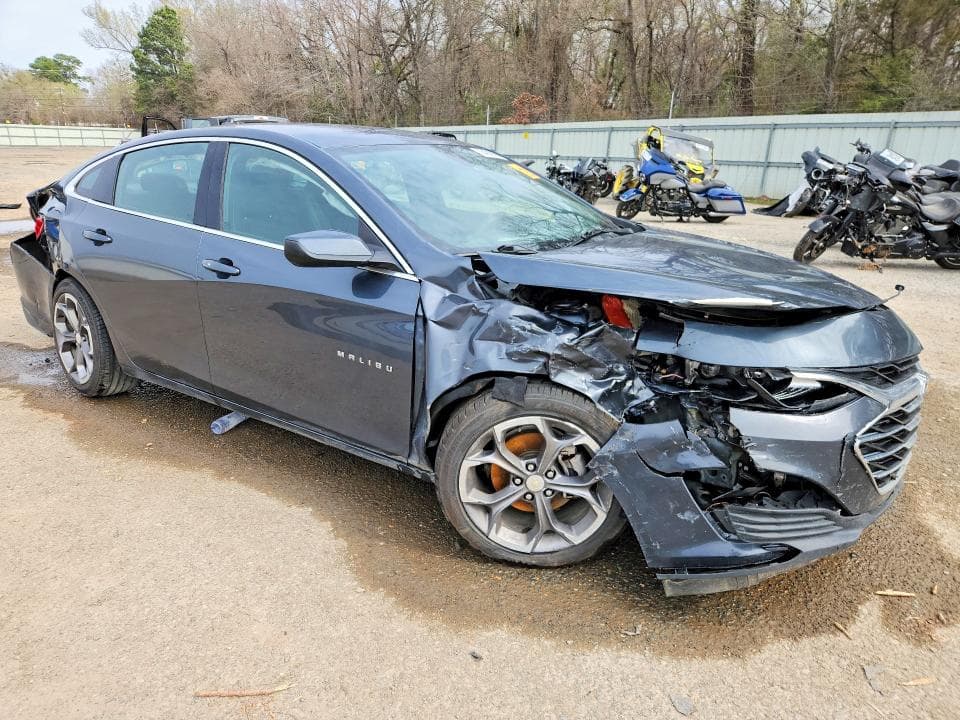 2020 CHEVROLET MALIBU LT 4