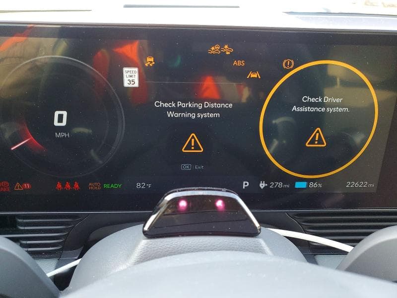 2025 HYUNDAI IONIQ 5 LIMITED 9