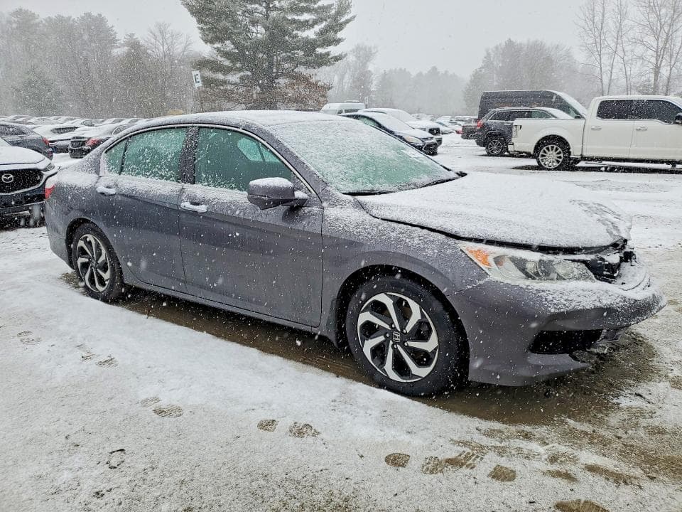 2017 HONDA ACCORD EX 4
