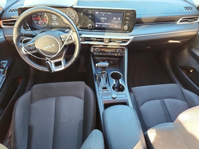 2022 KIA K5 LXS 8