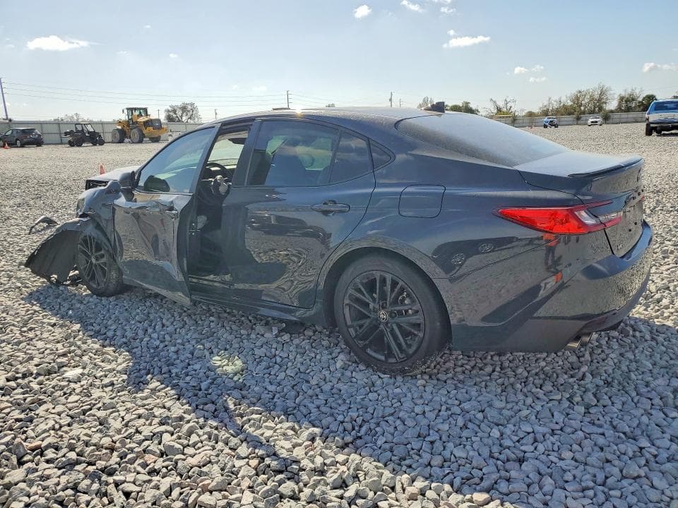 2025 TOYOTA CAMRY SE 2