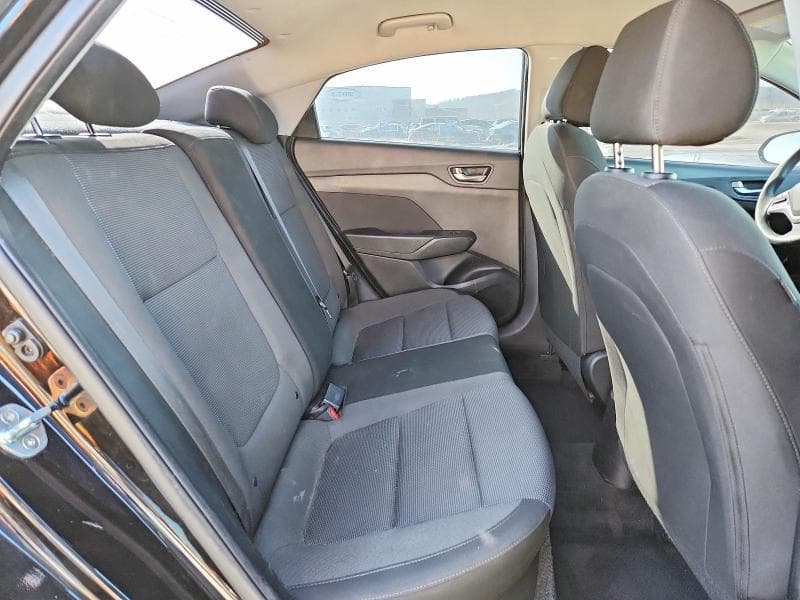 2020 HYUNDAI ACCENT SE 10