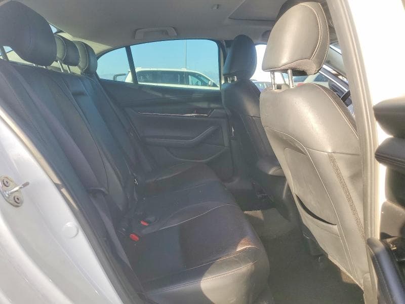 2021 MAZDA 3 PREMIUM PLUS 10