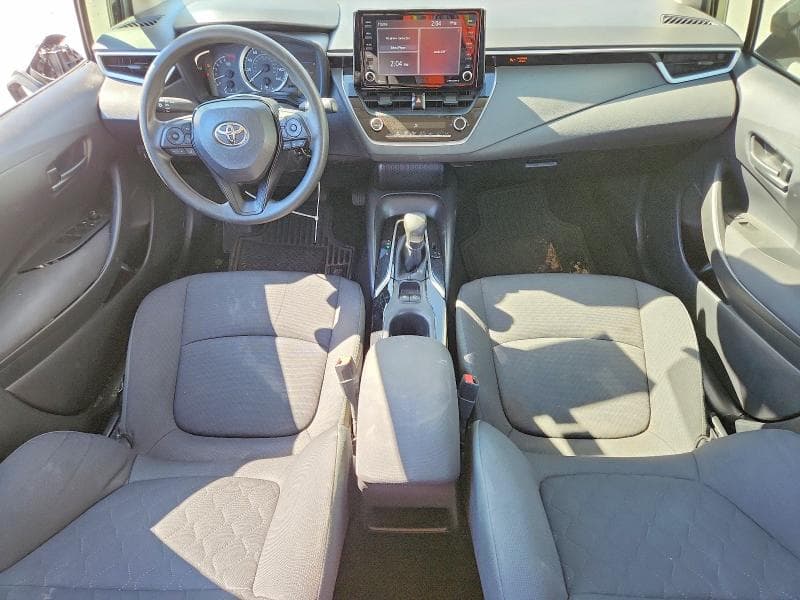 2022 TOYOTA COROLLA LE 8