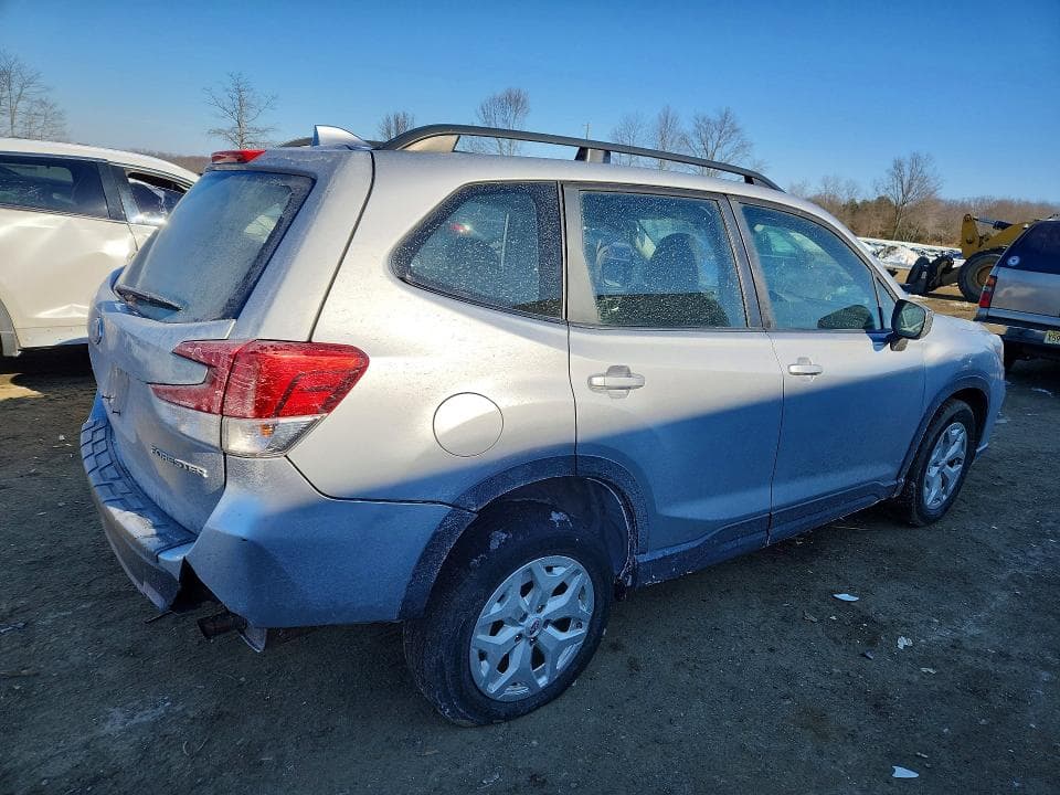 2019 SUBARU FORESTER 3