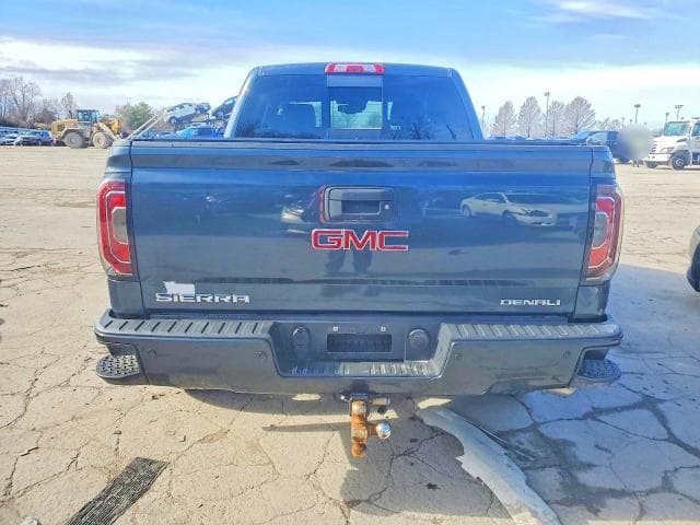 2017 GMC SIERRA K1500 DENALI 6