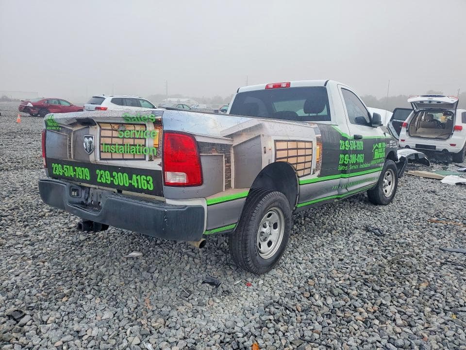 2021 RAM 1500 CLASSIC TRADESMAN 3