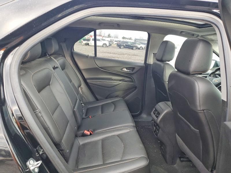 2018 CHEVROLET EQUINOX PREMIER 11