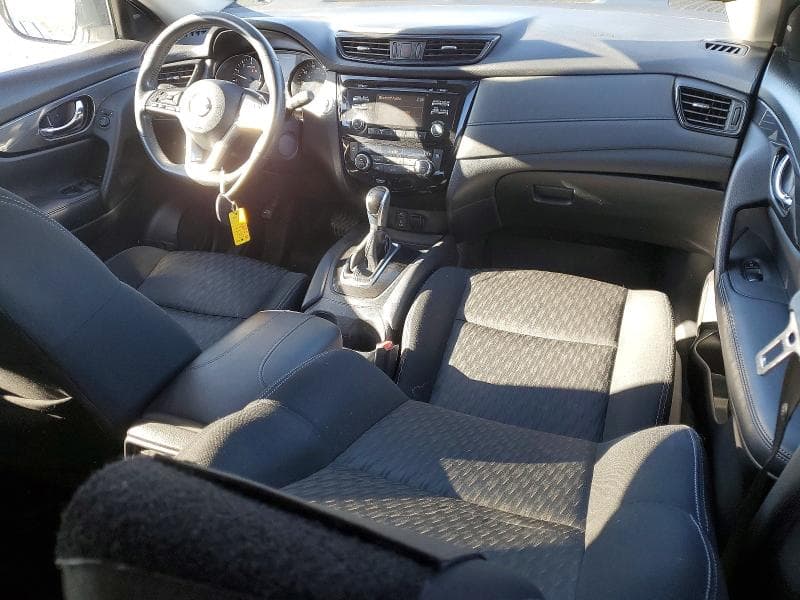 2017 NISSAN ROGUE S 8