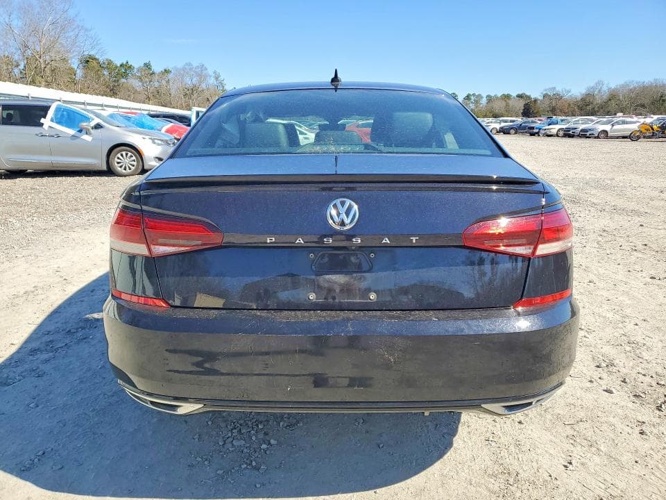 2021 VOLKSWAGEN PASSAT R-LINE 6
