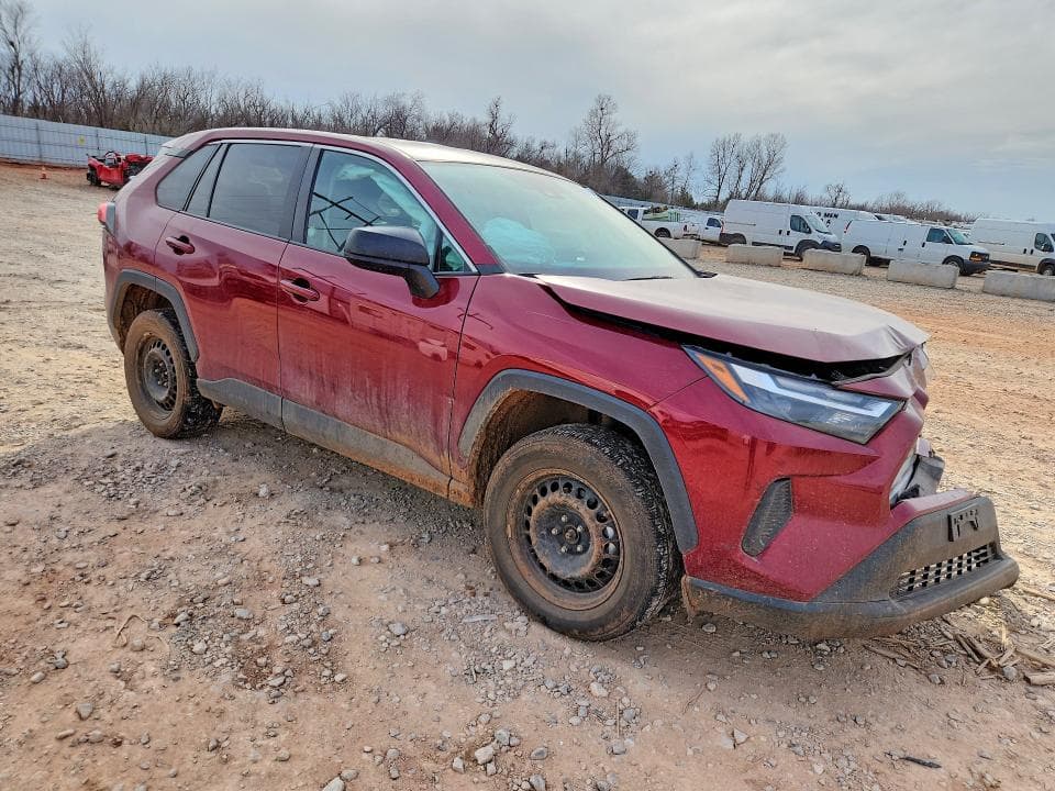 2023 TOYOTA RAV4 LE 4