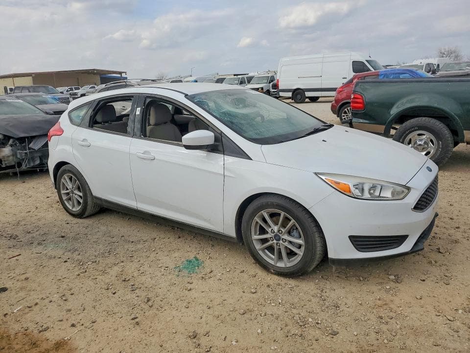 2018 FORD FOCUS SE 4