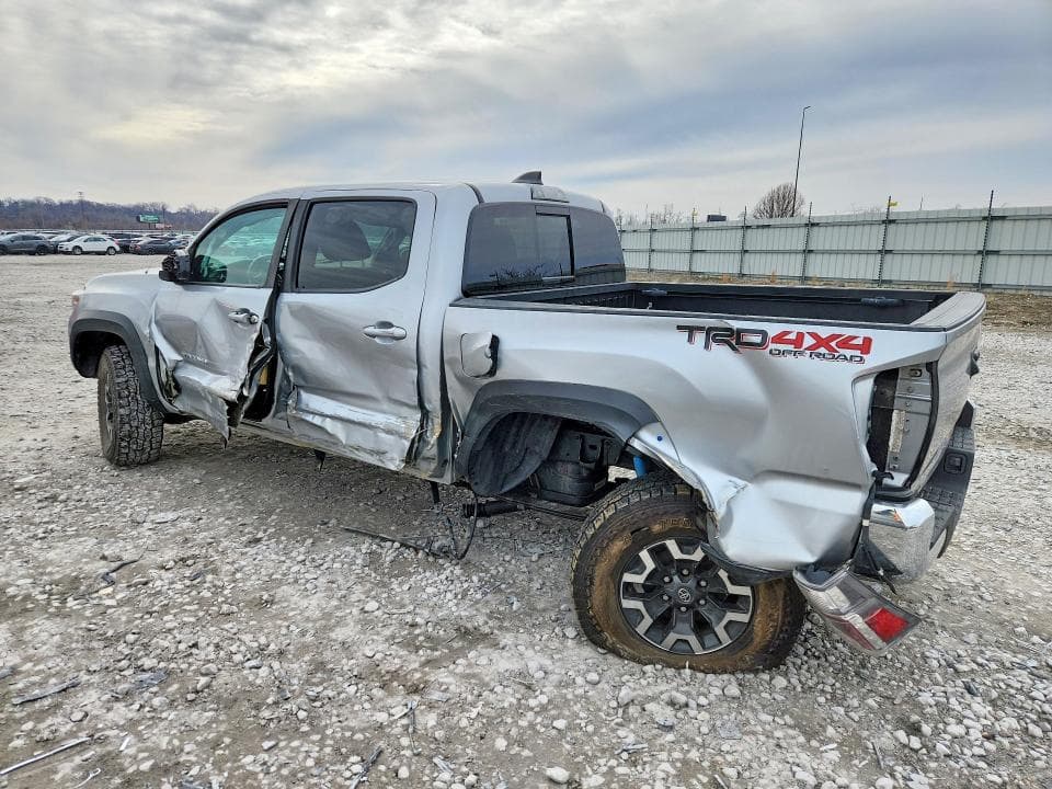 2022 TOYOTA TACOMA DOUBLE CAB 2