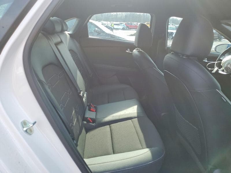 2023 KIA FORTE GT-LINE 10