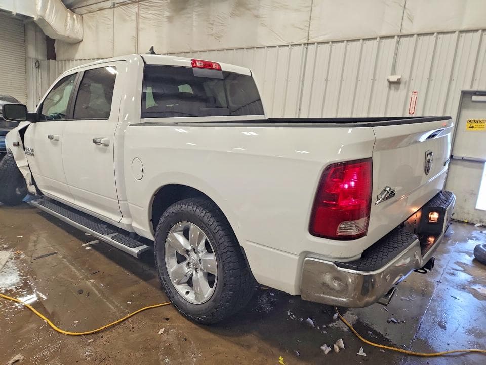 2017 RAM 1500 SLT 2