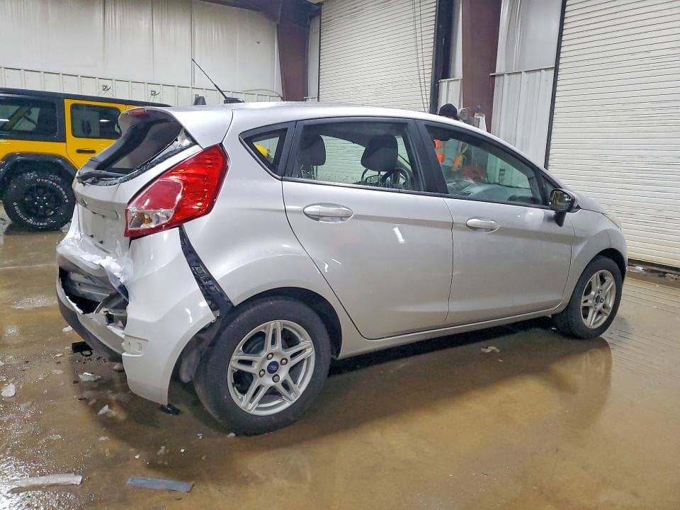 2019 FORD FIESTA SE 3