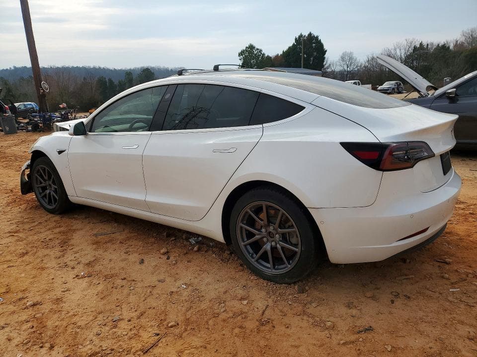 2020 TESLA 3 2