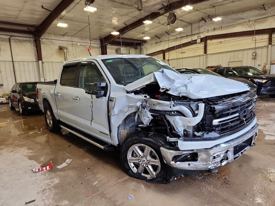 2025 FORD F150 XLT 4