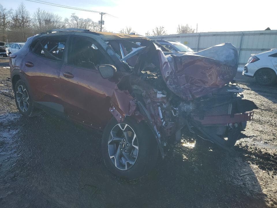 2025 CHEVROLET TRAX 1LT 4