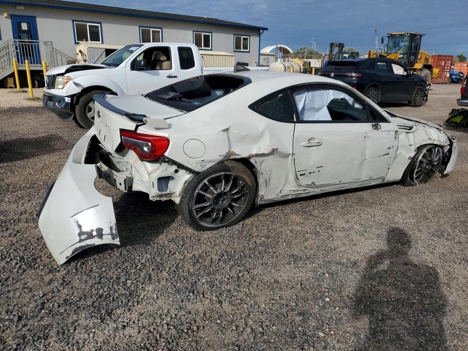 2017 SUBARU BRZ 2.0 LIMITED 3