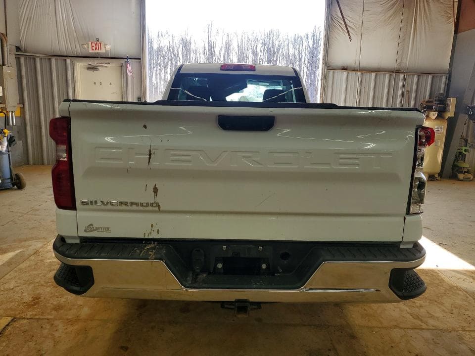 2023 CHEVROLET SILVERADO C1500 6