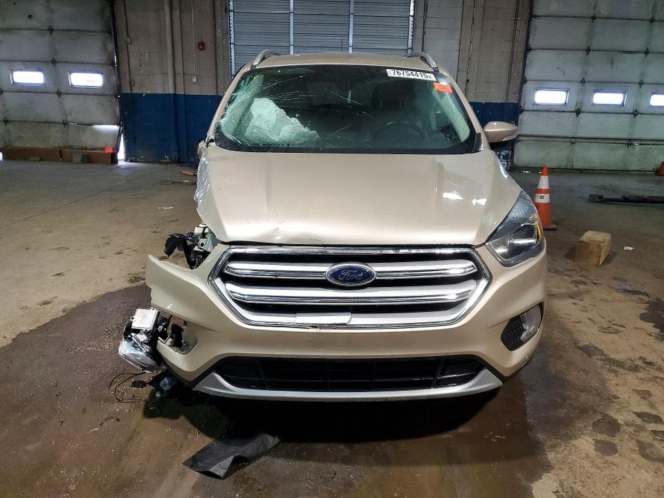 2018 FORD ESCAPE TITANIUM 5