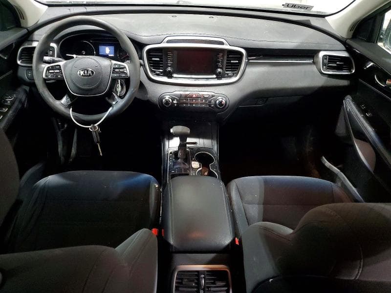 2019 KIA SORENTO LX 8