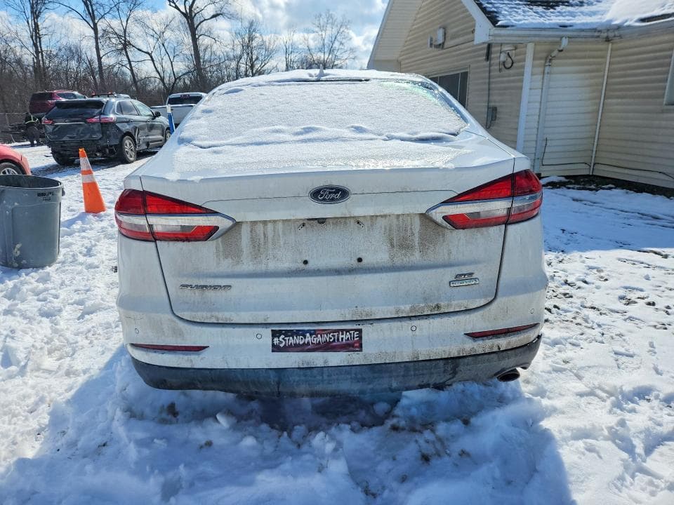 2019 FORD FUSION SE 6