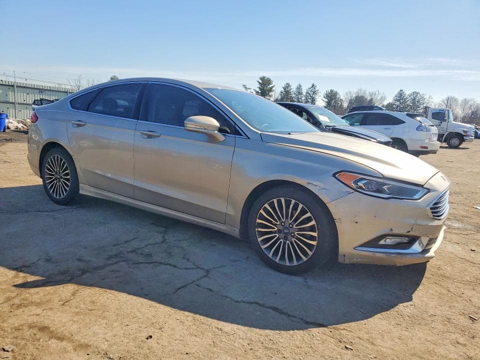2017 FORD FUSION SE 4