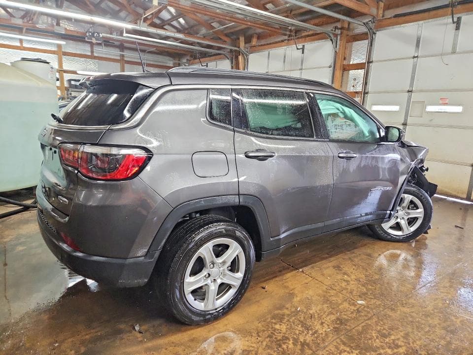 2024 JEEP COMPASS LATITUDE 3