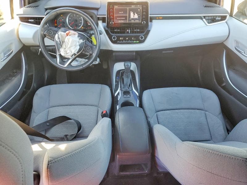 2020 TOYOTA COROLLA SE 8