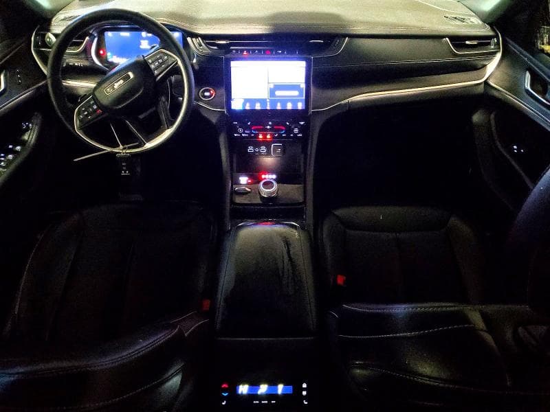 2025 JEEP GRAND CHEROKEE L LIMITED 8
