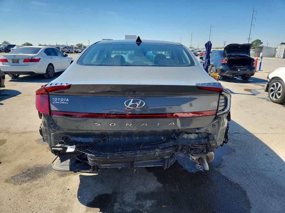 2020 HYUNDAI SONATA SE 6