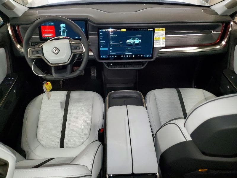 2025 RIVIAN R1T ADVENTURE 8