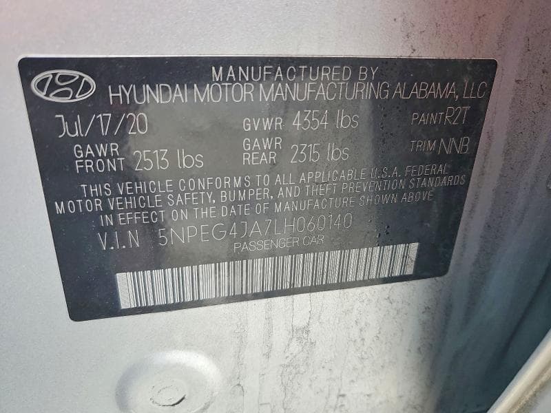 2020 HYUNDAI SONATA SE 12