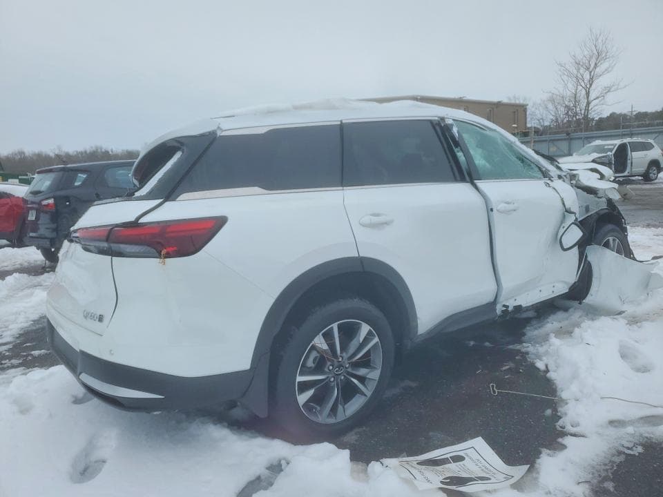 2026 INFINITI QX60 PURE 3
