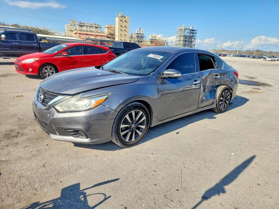 2017 NISSAN ALTIMA - 1