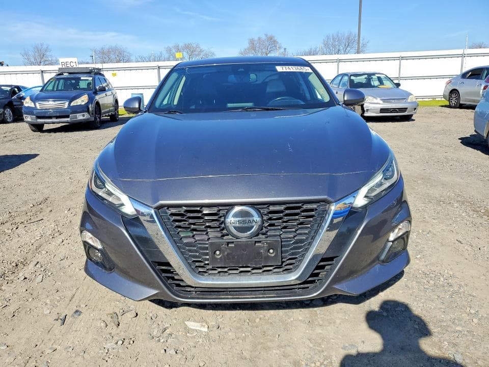 2020 NISSAN ALTIMA PLATINUM 5
