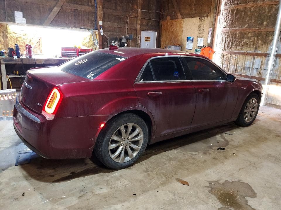 2018 CHRYSLER 300 TOURING 3