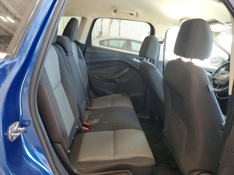 2017 FORD ESCAPE SE 11