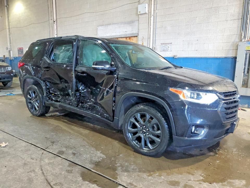 2019 CHEVROLET TRAVERSE RS 4
