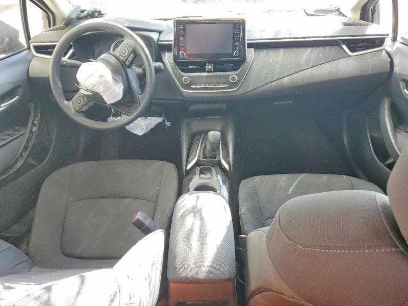 2020 TOYOTA COROLLA LE 8