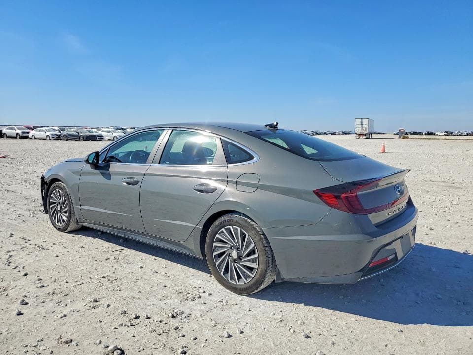 2023 HYUNDAI SONATA 2
