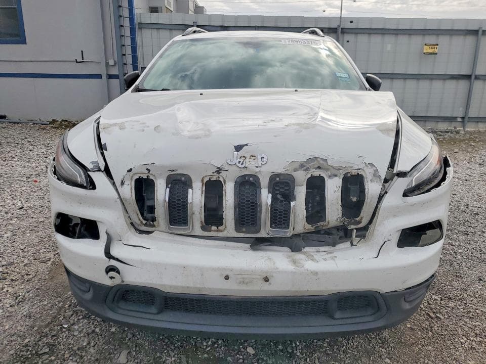2017 JEEP CHEROKEE SPORT 5
